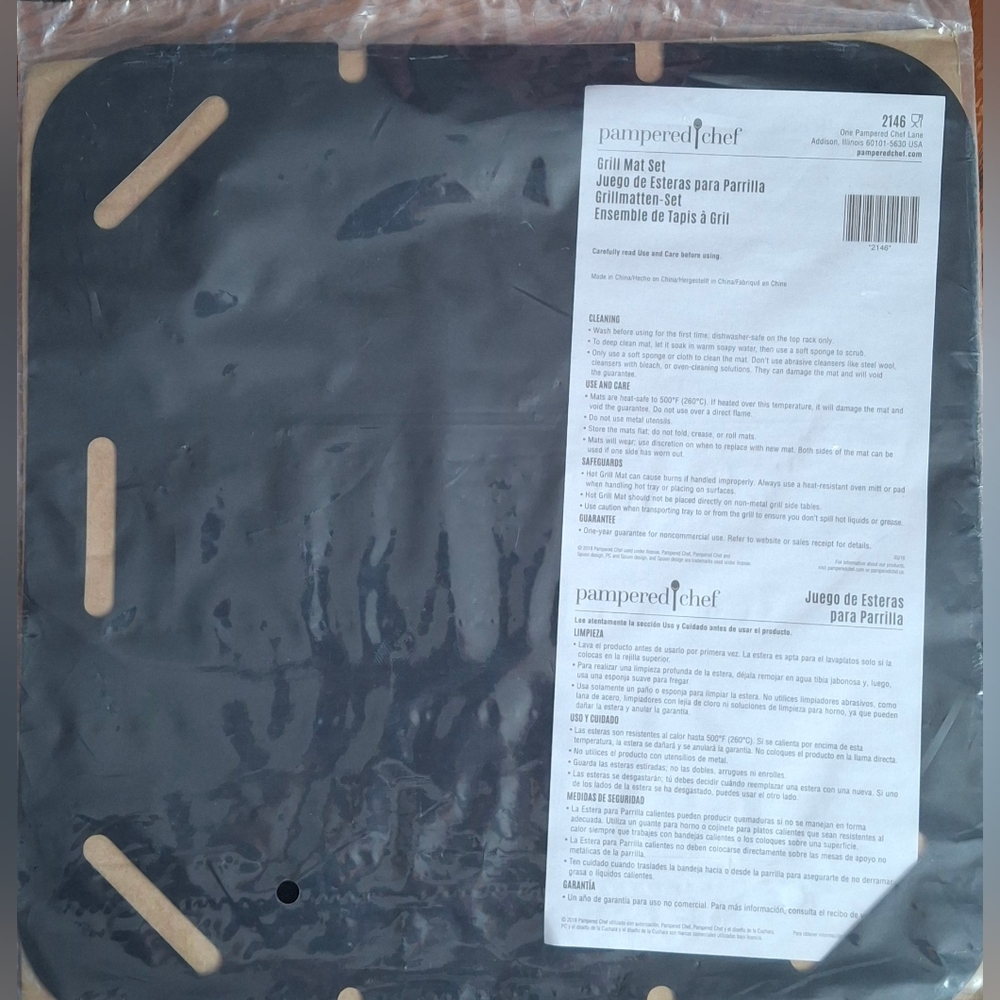 Pampered Chef Non-Stick Black Grill Mats